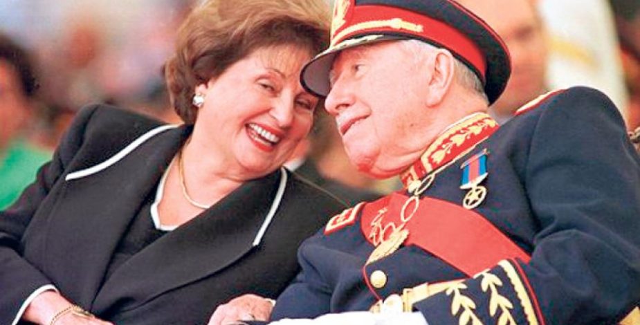A los 99 años murió Lucía Hiriart, viuda del General Augusto Pinochet