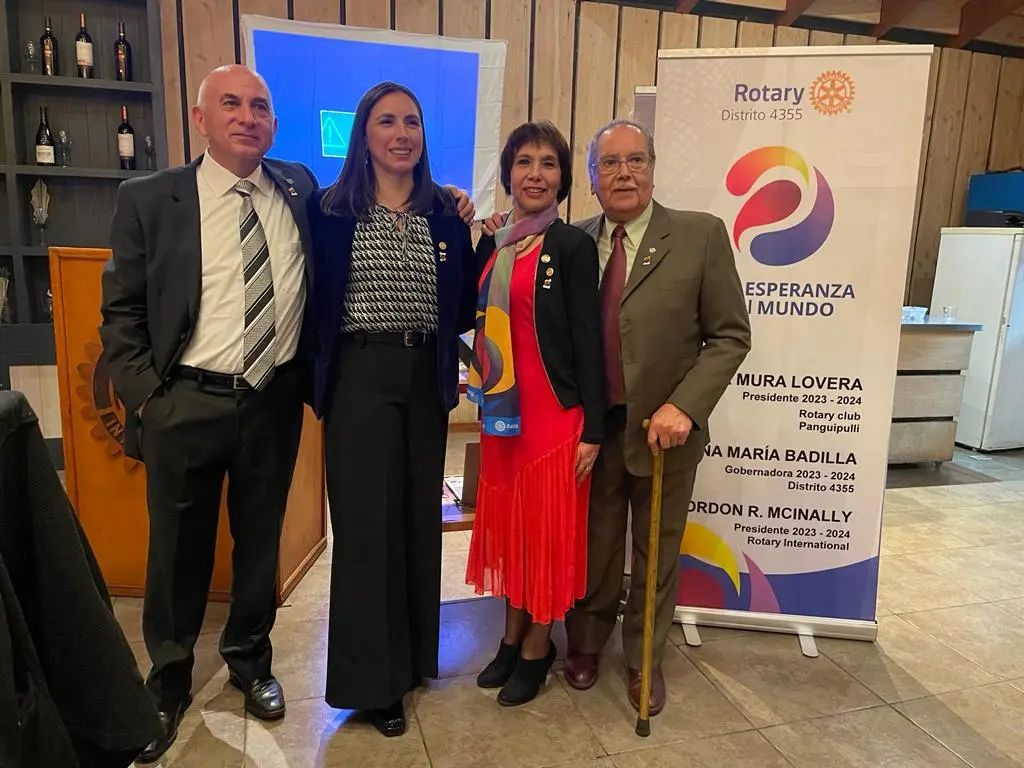 Con el lema «Crea esperanza en el mundo» Cintia La Mura es elegida nueva presidenta del Club Rotario de Panguipulli