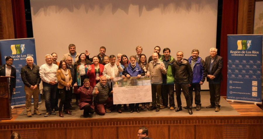 Agua para la Paz: GORE de Los Ríos firmó acuerdo regional con organizaciones públicas y privadas en el contexto del Día Mundial del Agua
