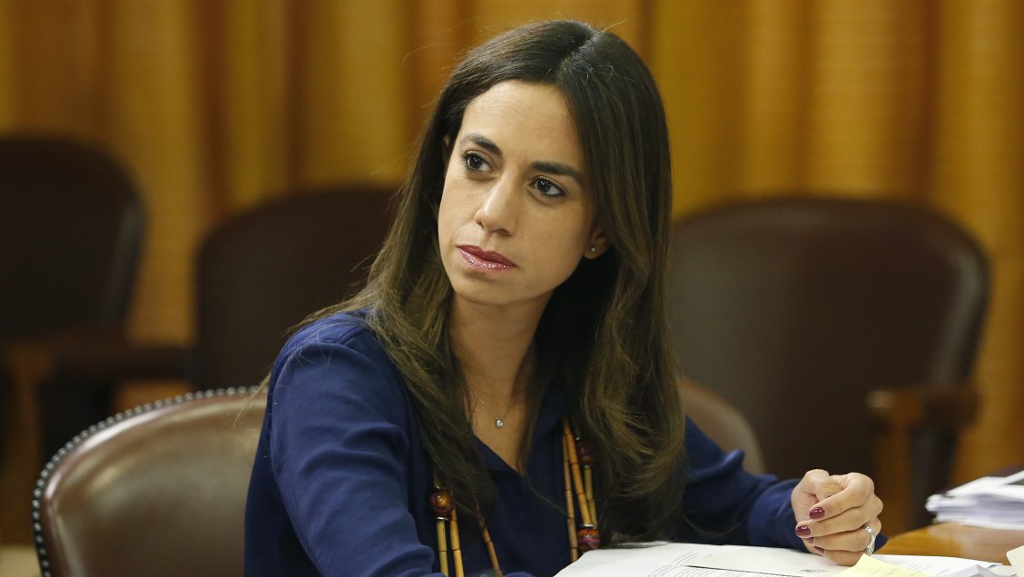 Núñez respalda revisión de decretos y proyectos y pide no sobredimensionar la situación